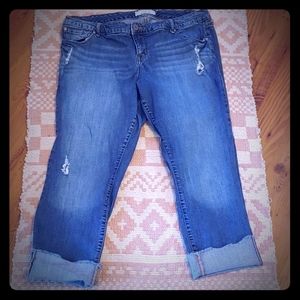 Torrid destructed boyfriend capri